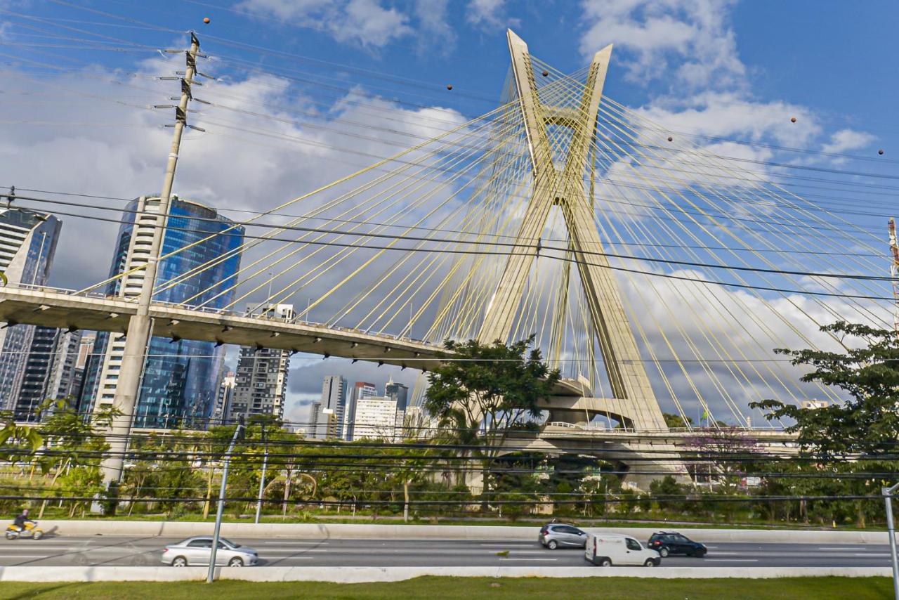 Flat Com Wifi Ao Lado Da Ponte Estaiada Sp *
